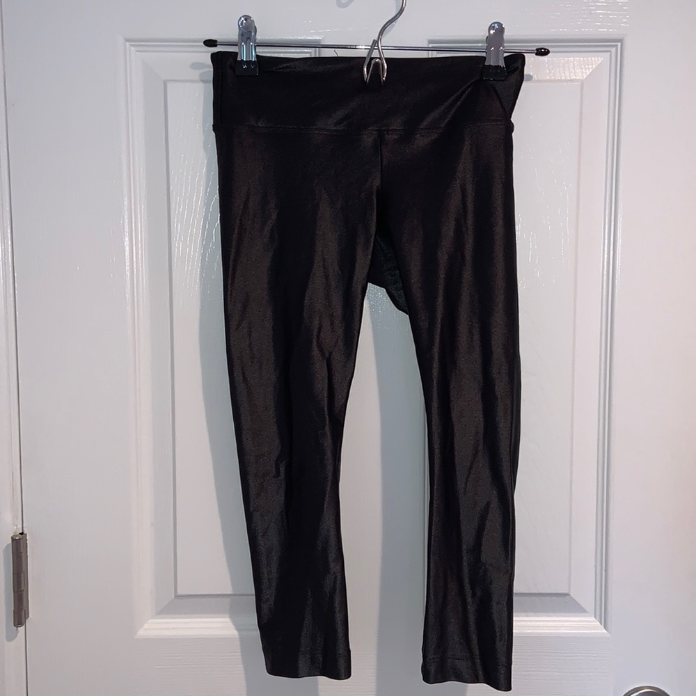 Koral Lustrous Capri Leggings